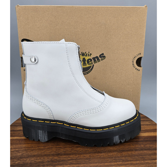 Dr Martens Jetta Boots Women's 8 White Leather Front Zip Platform Ankle - Picture 1 of 12